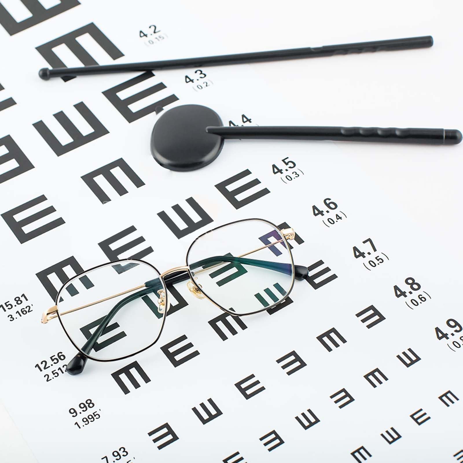 ☆『昭和レトロ』視力検査機 （遮眼子・指し棒付き）趣あります！